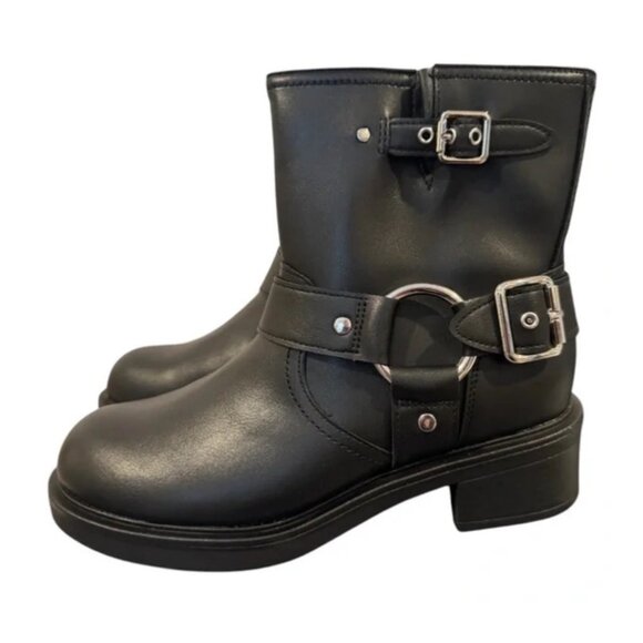 Universal Thread Women’s Connor Black Ankle Buckle Boots memory foam size 6.5 - Picture 2 of 6